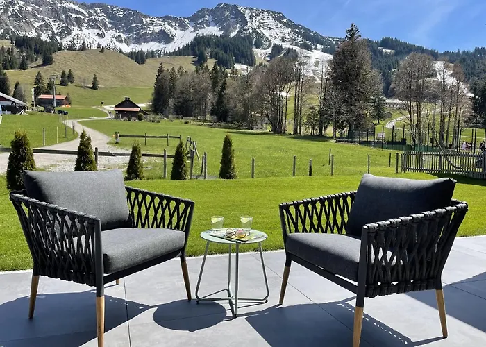 Alpenchalet Iseler Alpstuga *